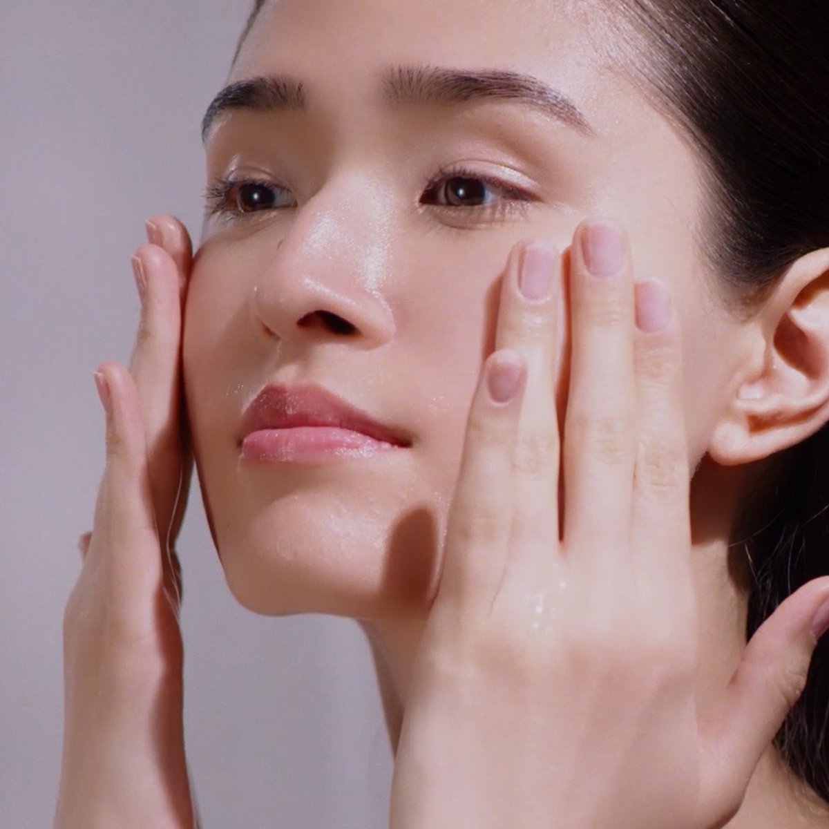 The Camellia Cleansing Oil