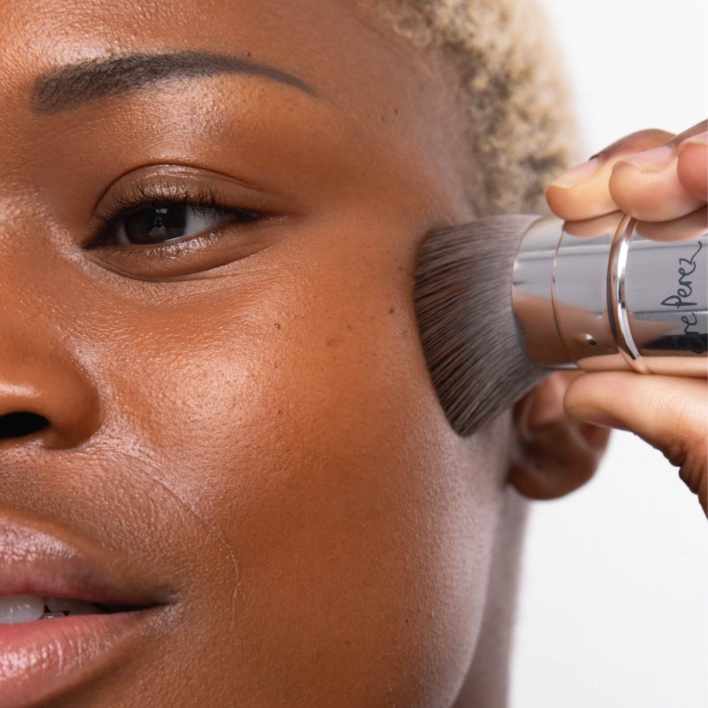 Ere Perez Eco Vegan Retractable Kabuki Brush