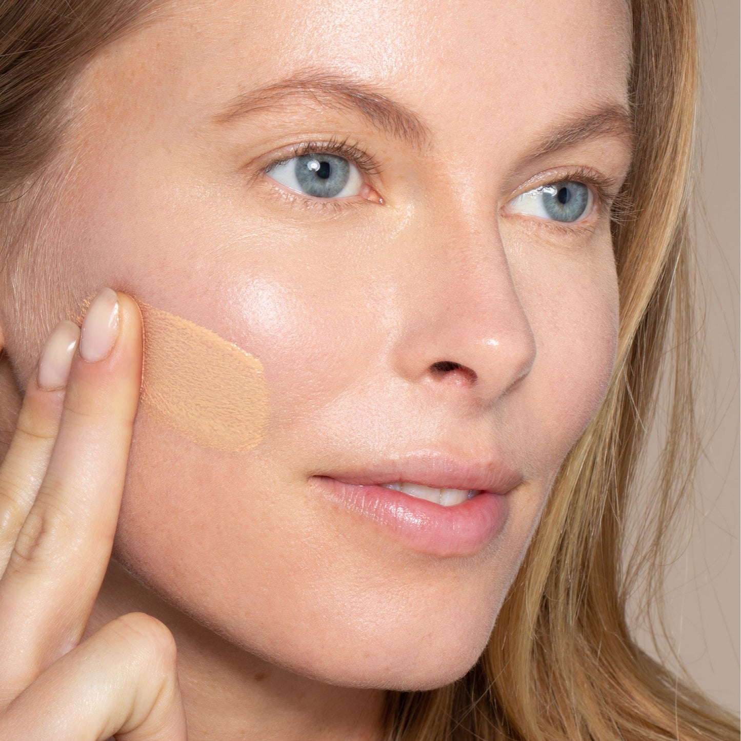 Ilia True Skin Serum Foundation