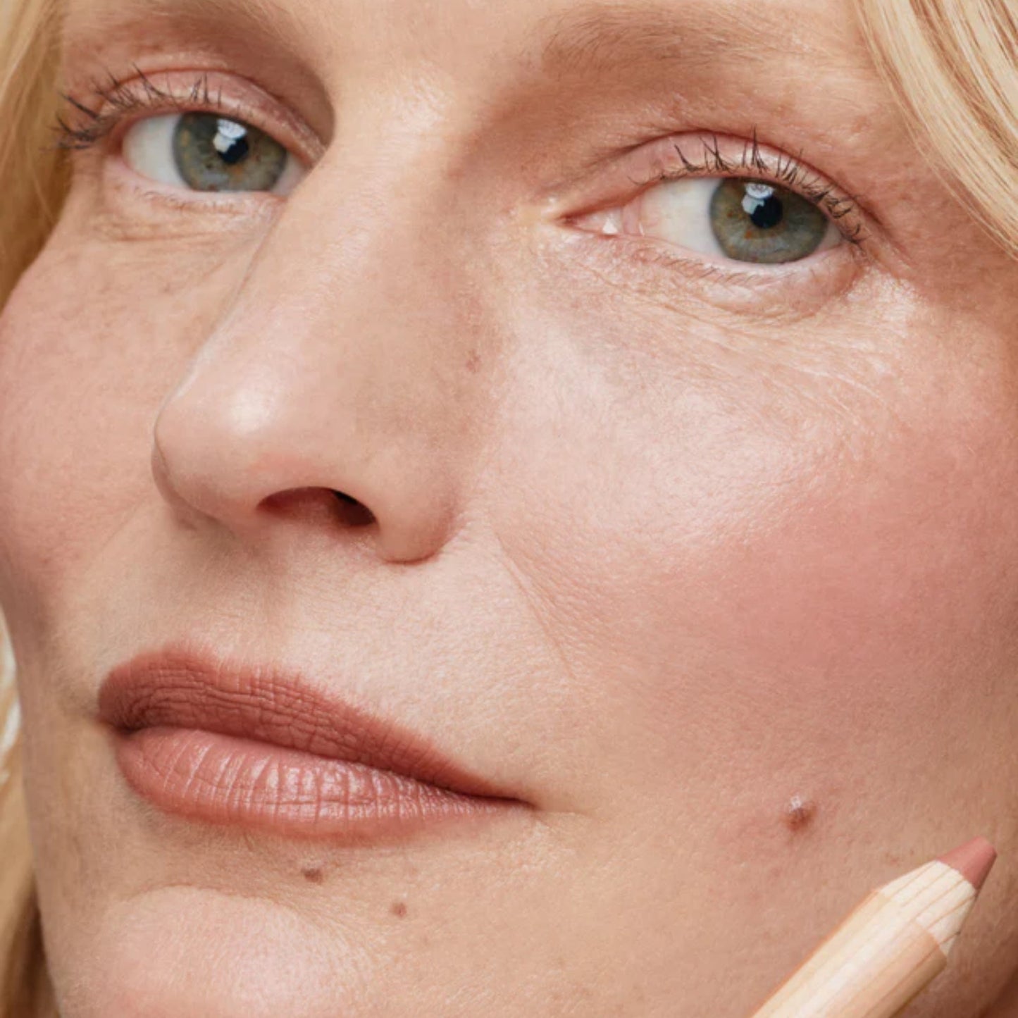 Ilia Sketch Hydrating Lip Crayon