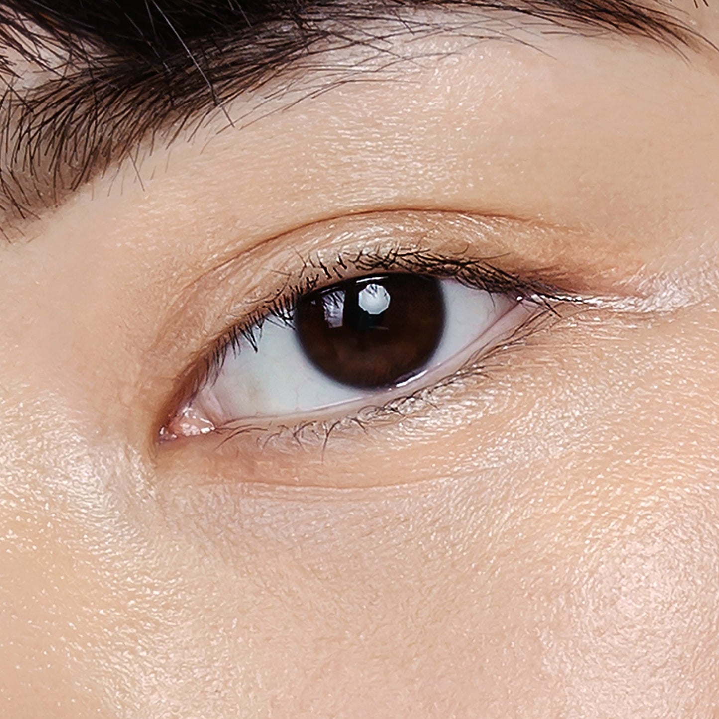 Madara Luminous Perfecting Concealer