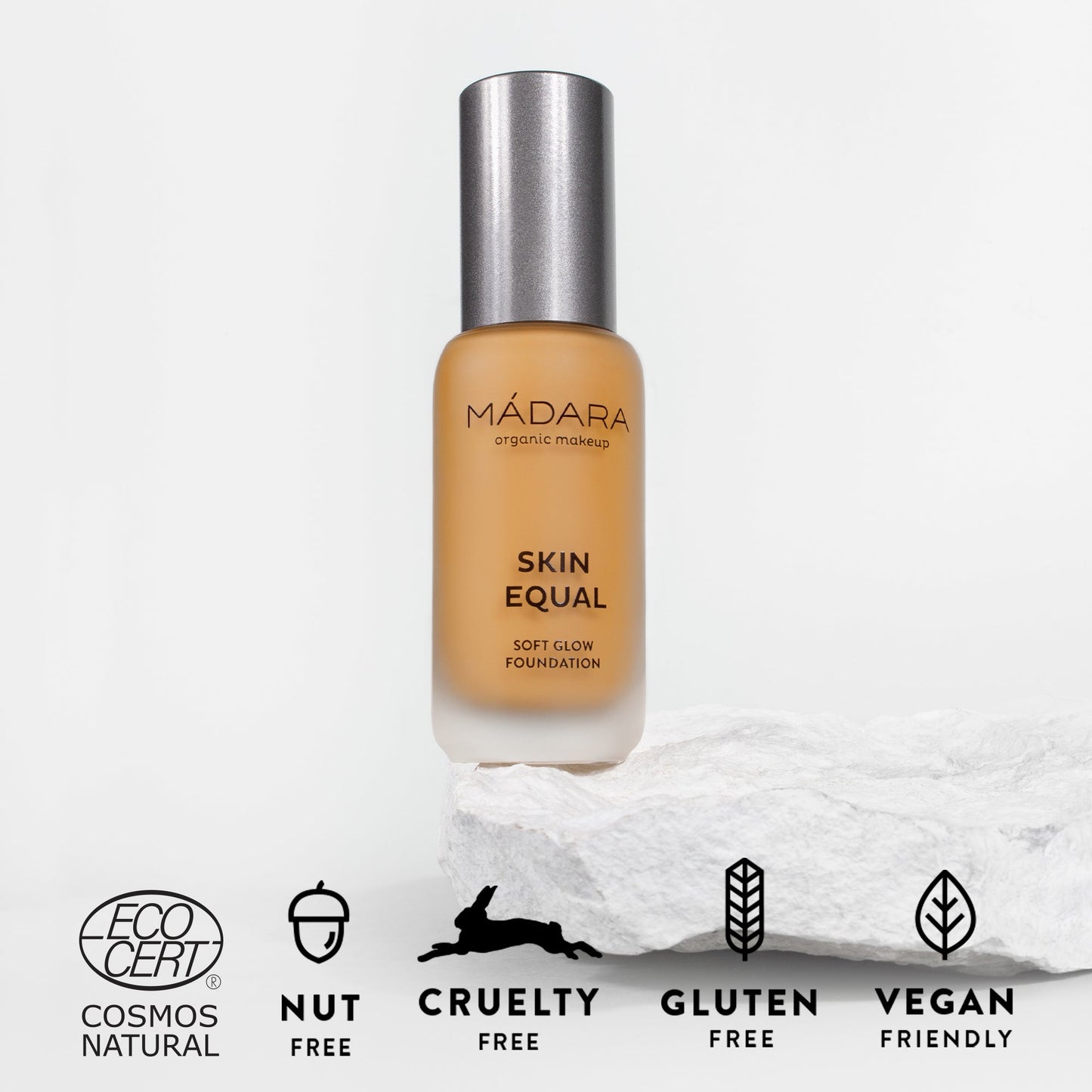 Madara Soft Glow Foundation SPF15