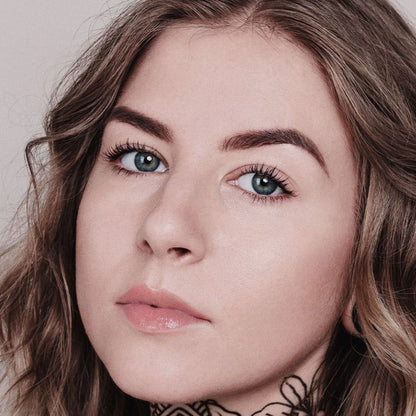 Madara Soft Glow Foundation SPF15