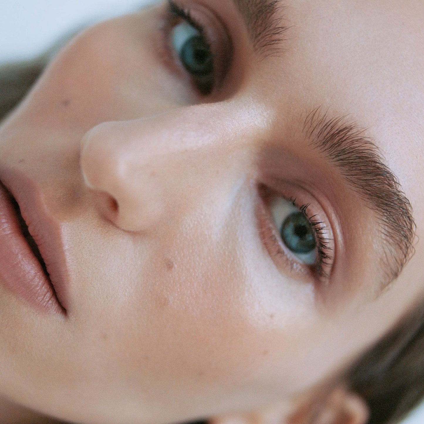 Manasi 7 Eye and Lip Definer