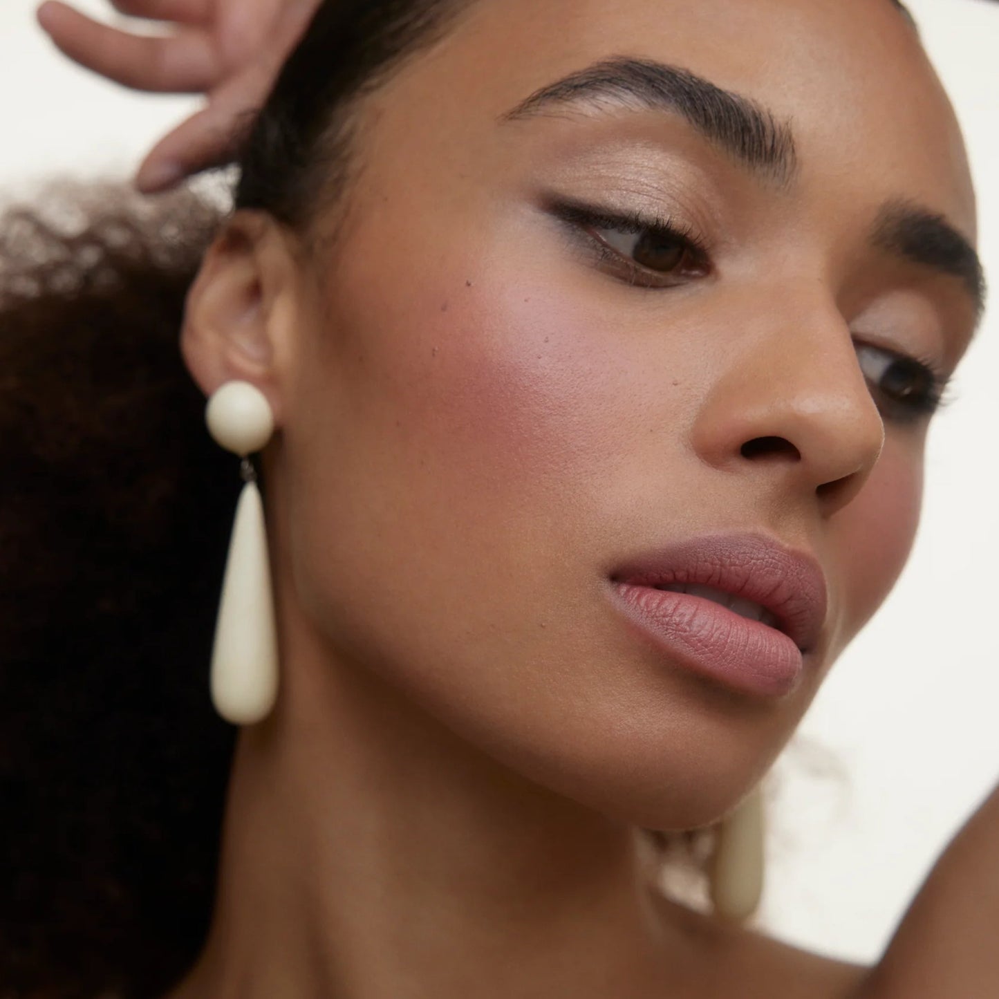 Wonderblush La Lumière Liquid Eye Shadow