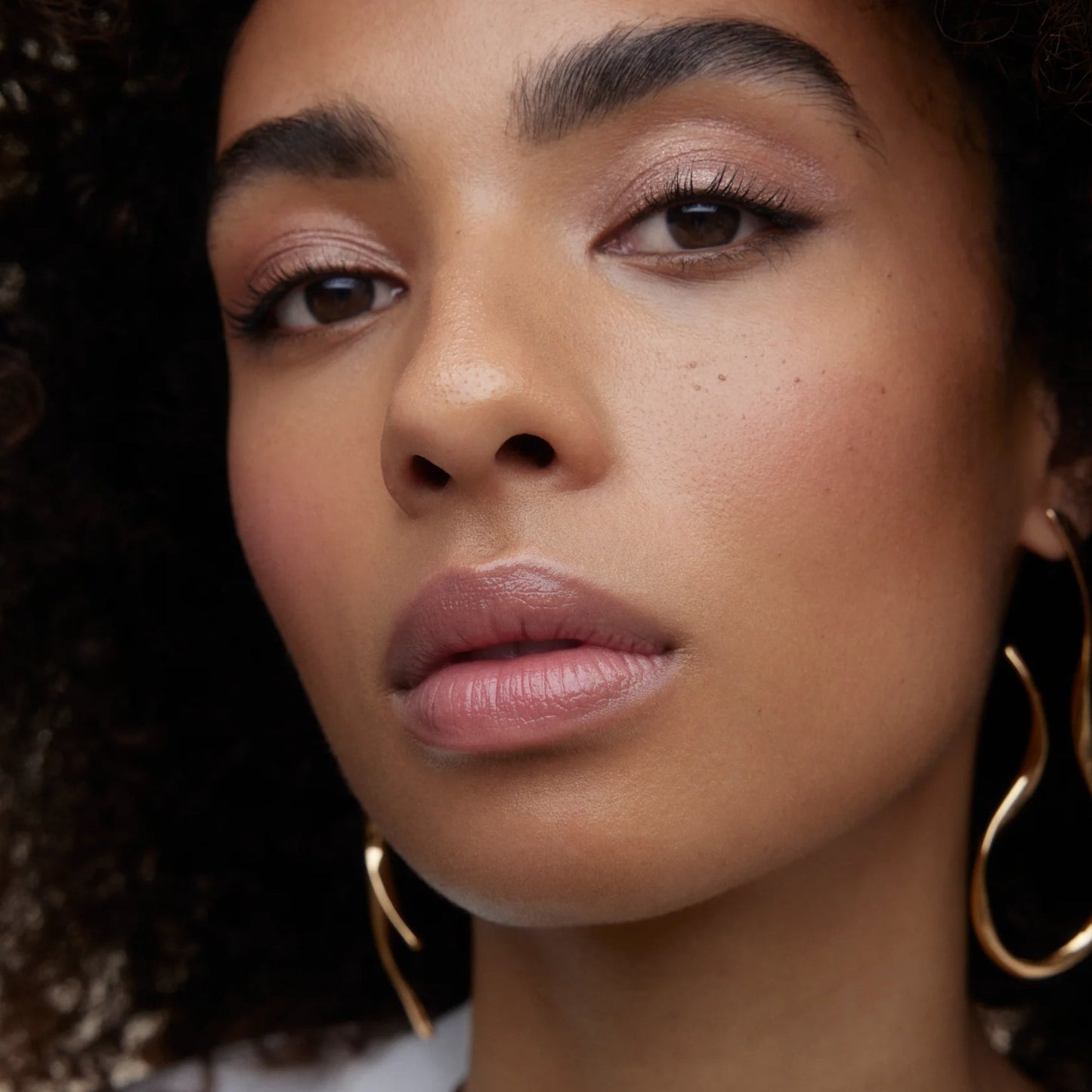 Wonderblush La Lumière Liquid Eye Shadow