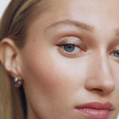 Manasi 7 Eye and Lip Definer