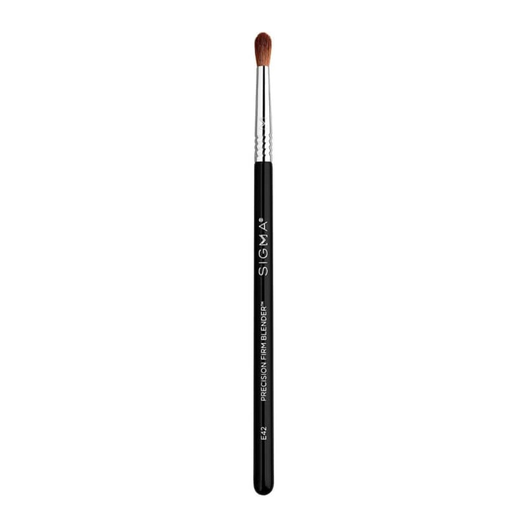 Sigma Beauty E42 Precision Firm Blender Brush